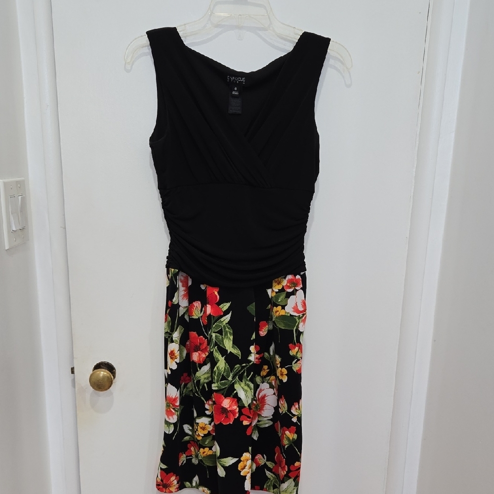 Enfocus Studio Black Midi Dress Floral Design Criss Cross Bodice Ruching Waist